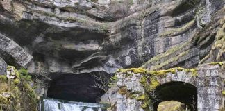 Gouffre de Poudrey : horaires, tarifs et infos pour visiter gouffre de poudrey